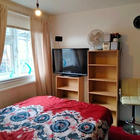 Cosy Room 2 Londra Dış mekan fotoğraf